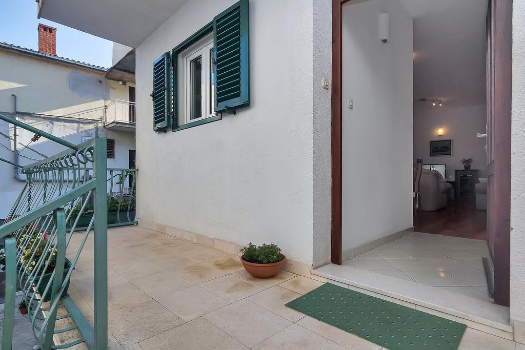 Apartments Smiljka Makarska Exterior foto